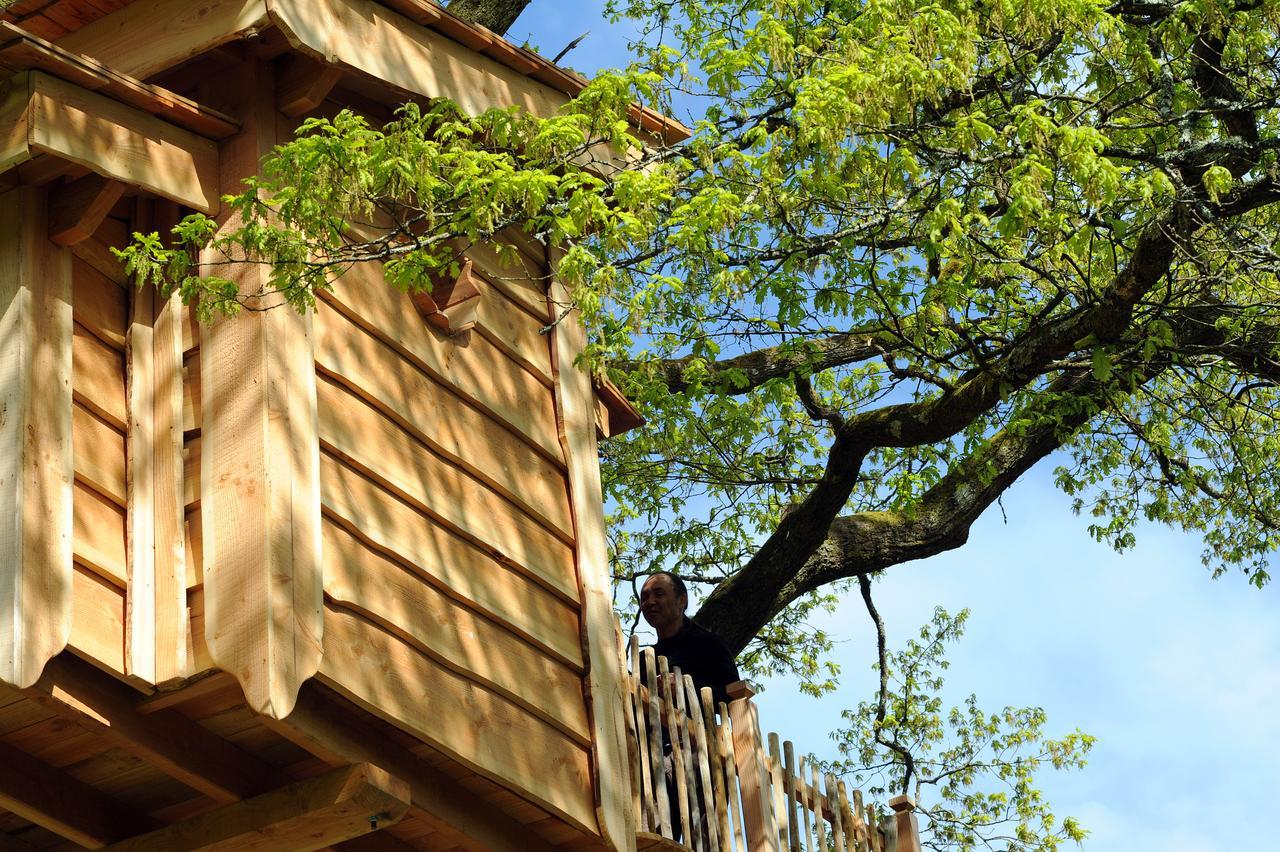 La Cabane Du Vieux Chene Susmiou Bagian luar foto